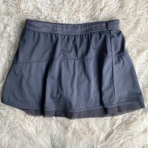 Athleta Tiered Grey Mini Skirt Size Small